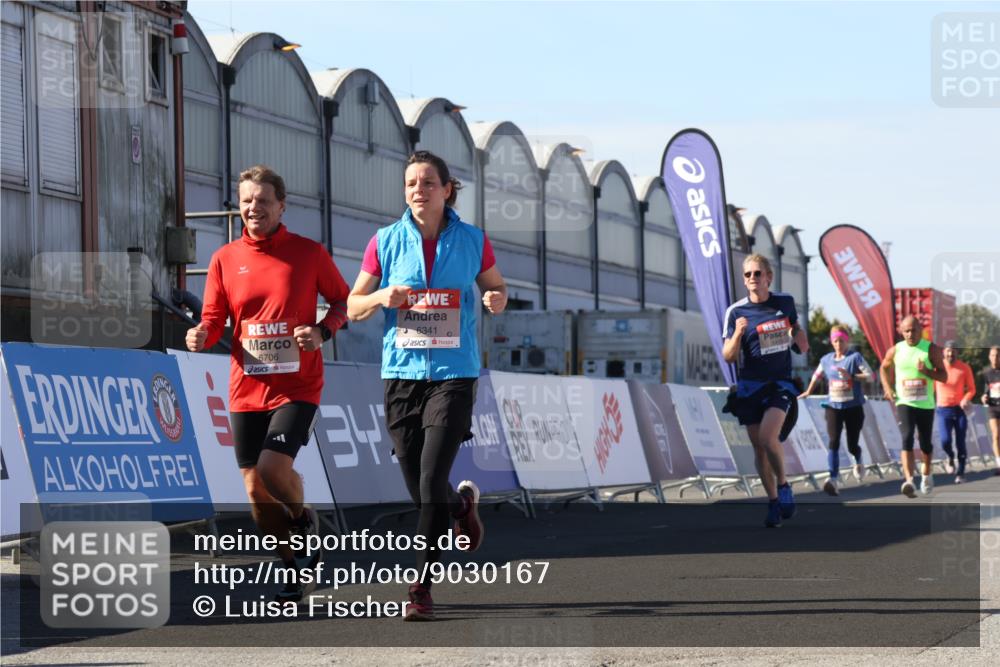 03.10.2025 - Köhlbrandbrückenlauf Luisa Fischer http://msf.ph/oto/9030167 03.10.2025 13:03:48 Ziel 4063, 4274, 4322, 4422, 5414, 5639, 5799, 6025, 6341, 6706 meine-sportfotos.de