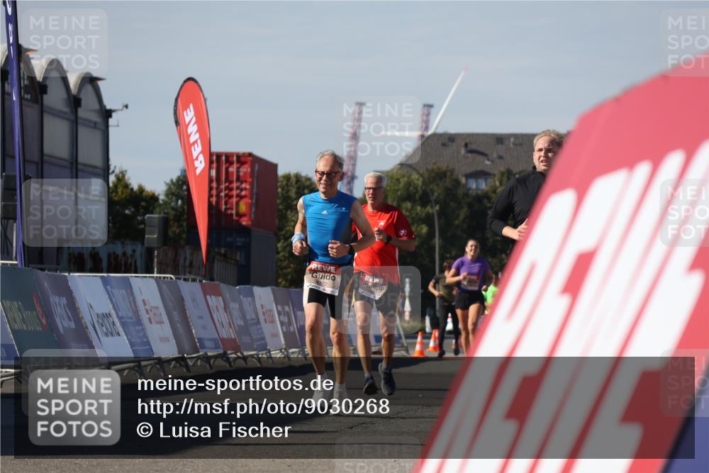 03.10.2025 - Köhlbrandbrückenlauf Luisa Fischer http://msf.ph/oto/9030268 03.10.2025 13:03:57 Ziel 4056, 4127, 4322, 4349, 5098, 5414, 5447, 5950, 5958, 6315, 6341, 6392, 6706 meine-sportfotos.de