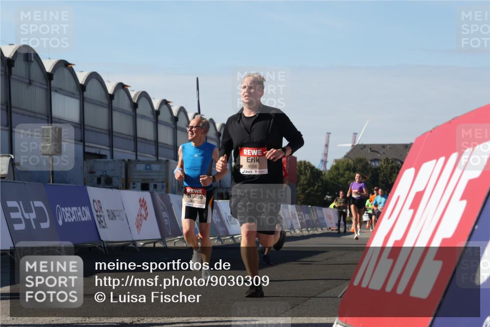 03.10.2025 - Köhlbrandbrückenlauf Luisa Fischer http://msf.ph/oto/9030309 03.10.2025 13:04:01 Ziel 4056, 4127, 4349, 4372, 4480, 5098, 5414, 5447, 5950, 5958, 6315, 6392 meine-sportfotos.de