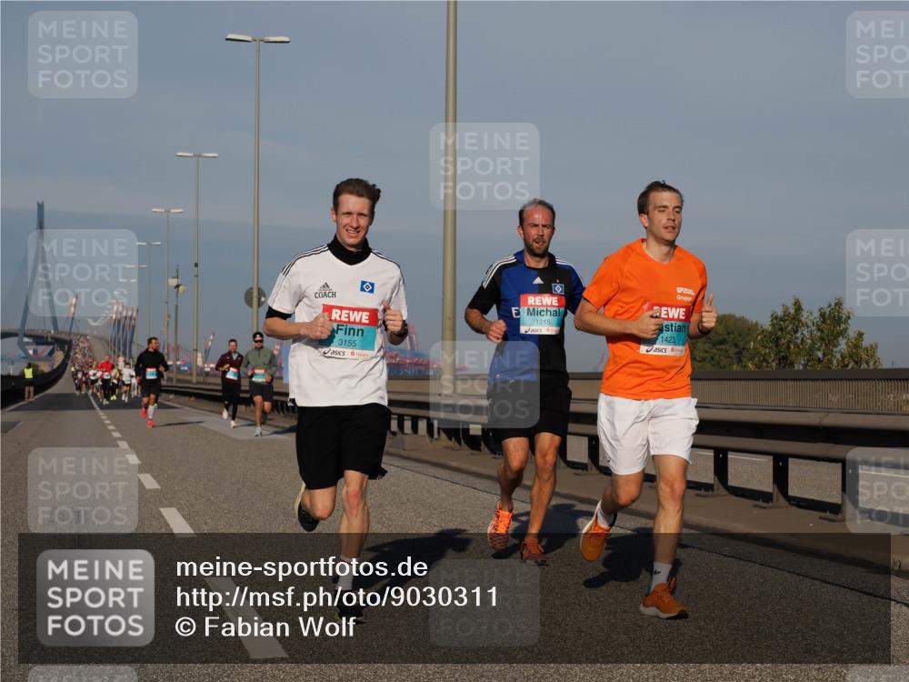 03.10.2025 - Köhlbrandbrückenlauf Fabian Wolf http://msf.ph/oto/9030311 03.10.2025 09:44:52 Position 3 3155, 1215, 1423 meine-sportfotos.de