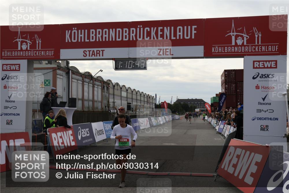 03.10.2025 - Köhlbrandbrückenlauf Julia Fischer http://msf.ph/oto/9030314 03.10.2025 16:10:44 Ziel 7112, 7534, 7543, 7549, 7552, 7562, 7844, 8153, 8798, 8950, 9652 meine-sportfotos.de