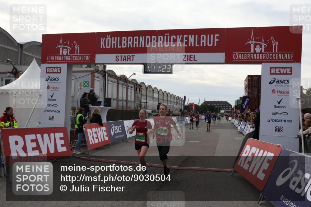 03.10.2025 - Köhlbrandbrückenlauf Julia Fischer http://msf.ph/oto/9030504 03.10.2025 16:11:23 Ziel 7291, 7472, 7515, 7591, 7765, 7895, 9067, 9068, 9218, 9597, 9726 meine-sportfotos.de