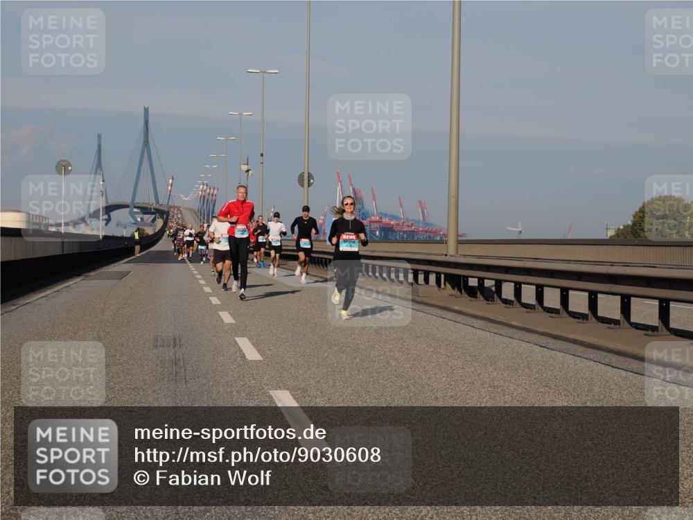 03.10.2025 - Köhlbrandbrückenlauf Fabian Wolf http://msf.ph/oto/9030608 03.10.2025 09:45:07 Position 3  meine-sportfotos.de