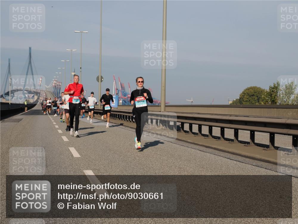 03.10.2025 - Köhlbrandbrückenlauf Fabian Wolf http://msf.ph/oto/9030661 03.10.2025 09:45:08 Position 3 3174 meine-sportfotos.de