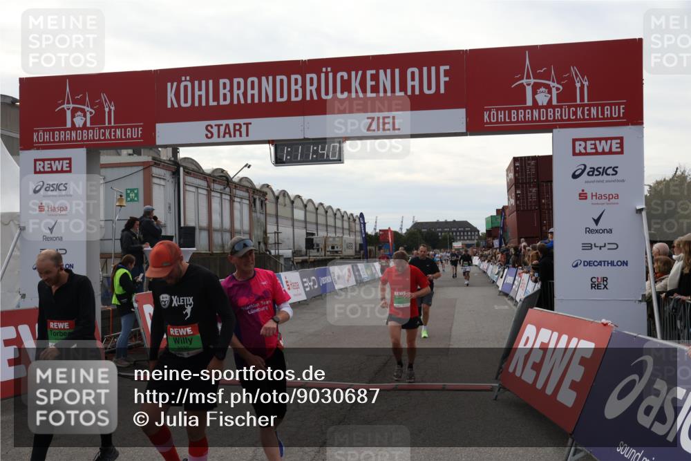 03.10.2025 - Köhlbrandbrückenlauf Julia Fischer http://msf.ph/oto/9030687 03.10.2025 16:11:41 Ziel 7196, 7330, 7350, 7373, 7407, 7419, 7467, 7488, 8774, 8938, 9200, 9202, 9382, 9392, 9634 meine-sportfotos.de