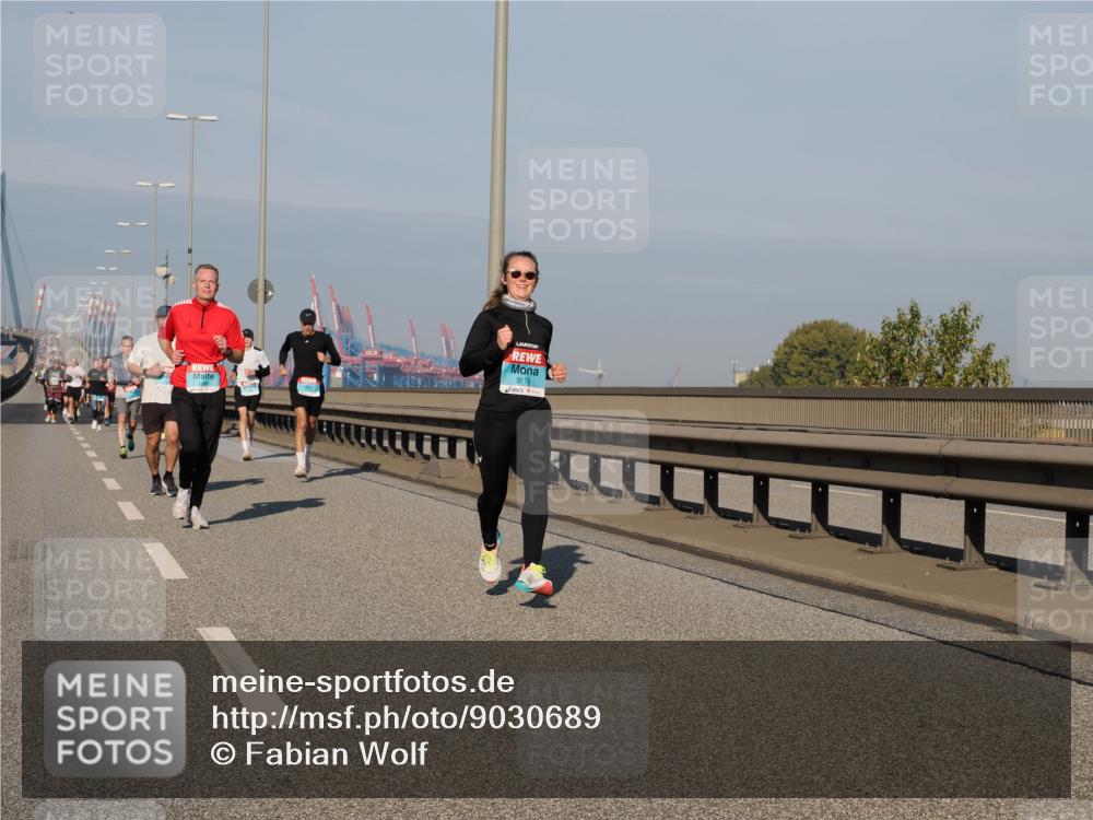 03.10.2025 - Köhlbrandbrückenlauf Fabian Wolf http://msf.ph/oto/9030689 03.10.2025 09:45:09 Position 3 3174 meine-sportfotos.de