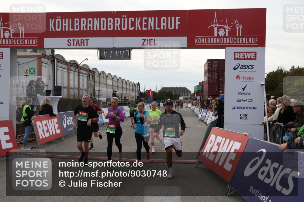 03.10.2025 - Köhlbrandbrückenlauf Julia Fischer http://msf.ph/oto/9030748 03.10.2025 16:11:48 Ziel 7196, 7330, 7407, 7419, 7467, 7469, 7533, 7658, 8774, 8938, 9200, 9202, 9382, 9392, 9634 meine-sportfotos.de