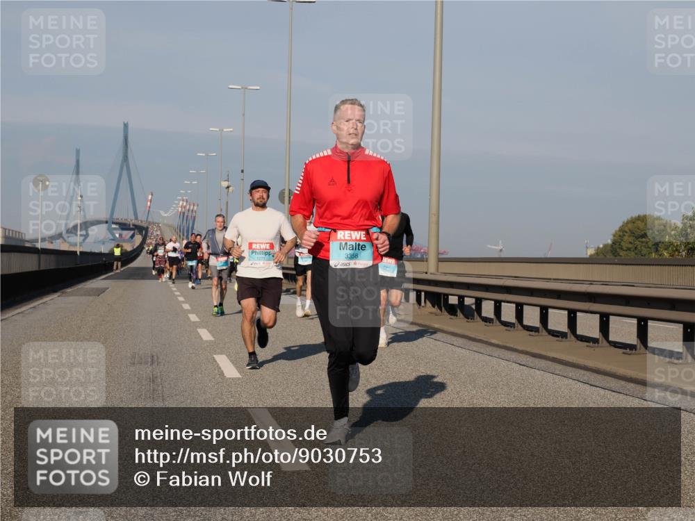 03.10.2025 - Köhlbrandbrückenlauf Fabian Wolf http://msf.ph/oto/9030753 03.10.2025 09:45:12 Position 3 3358 meine-sportfotos.de
