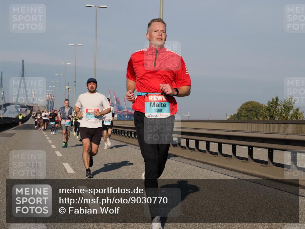 03.10.2025 - Köhlbrandbrückenlauf Fabian Wolf http://msf.ph/oto/9030770 03.10.2025 09:45:12 Position 3 1271, 3358 meine-sportfotos.de