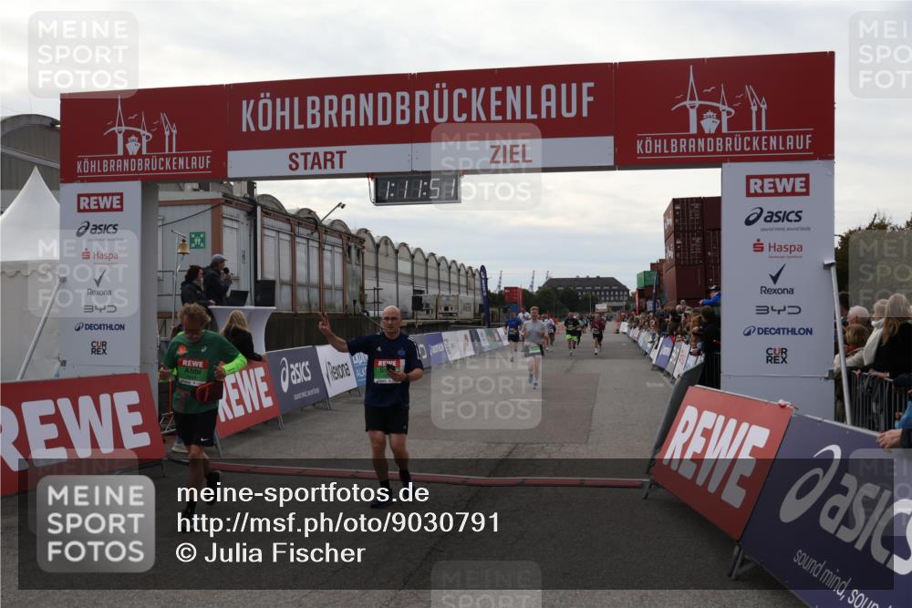 03.10.2025 - Köhlbrandbrückenlauf Julia Fischer http://msf.ph/oto/9030791 03.10.2025 16:11:52 Ziel 7330, 7419, 7469, 7533, 7658, 7961, 8005, 8096, 8954, 9200, 9202, 9244, 9392, 9634 meine-sportfotos.de