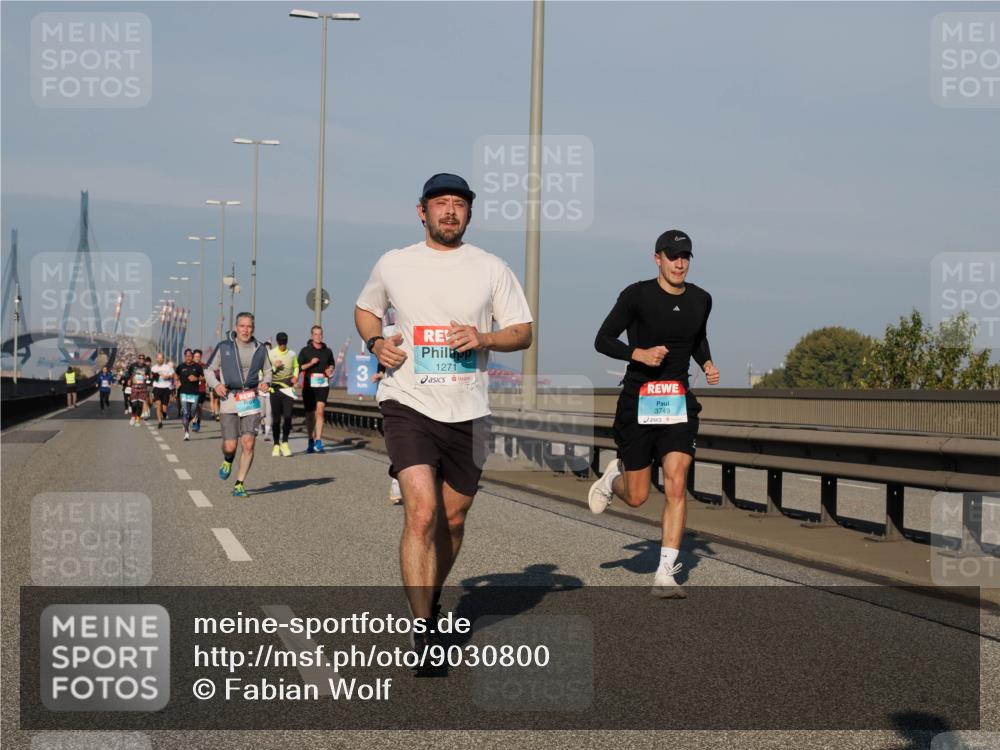 03.10.2025 - Köhlbrandbrückenlauf Fabian Wolf http://msf.ph/oto/9030800 03.10.2025 09:45:14 Position 3 3, 1271, 3749 meine-sportfotos.de