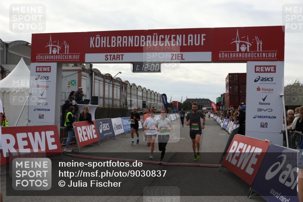 03.10.2025 - Köhlbrandbrückenlauf Julia Fischer http://msf.ph/oto/9030837 03.10.2025 16:12:01 Ziel 7122, 7463, 7469, 7533, 7566, 7613, 7757, 7961, 8005, 8096, 8110, 8259, 8569, 8954, 9159, 9244 meine-sportfotos.de