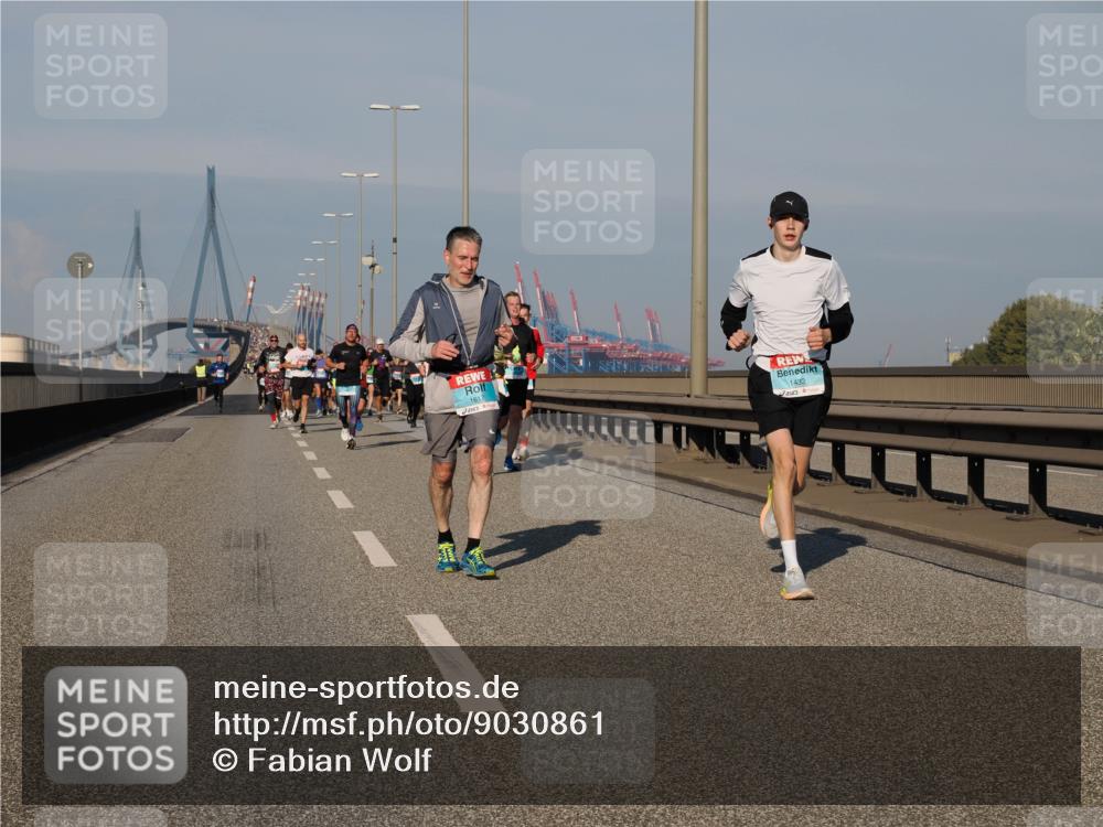 03.10.2025 - Köhlbrandbrückenlauf Fabian Wolf http://msf.ph/oto/9030861 03.10.2025 09:45:16 Position 3 1611, 1432 meine-sportfotos.de