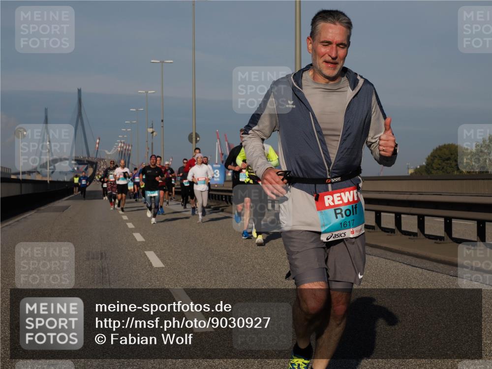 03.10.2025 - Köhlbrandbrückenlauf Fabian Wolf http://msf.ph/oto/9030927 03.10.2025 09:45:18 Position 3 3, 1617 meine-sportfotos.de