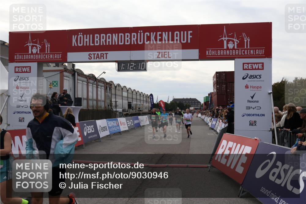 03.10.2025 - Köhlbrandbrückenlauf Julia Fischer http://msf.ph/oto/9030946 03.10.2025 16:12:11 Ziel 7122, 7404, 7463, 7468, 7615, 7757, 7825, 8088, 8110, 8259, 8569, 8939, 8951, 9159, 9399 meine-sportfotos.de