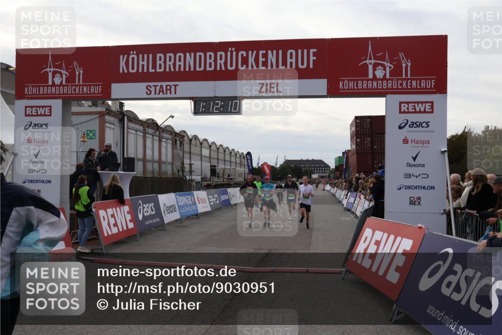 03.10.2025 - Köhlbrandbrückenlauf Julia Fischer http://msf.ph/oto/9030951 03.10.2025 16:12:11 Ziel 7122, 7404, 7463, 7468, 7615, 7757, 7825, 8088, 8110, 8259, 8569, 8939, 8951, 9159, 9399 meine-sportfotos.de