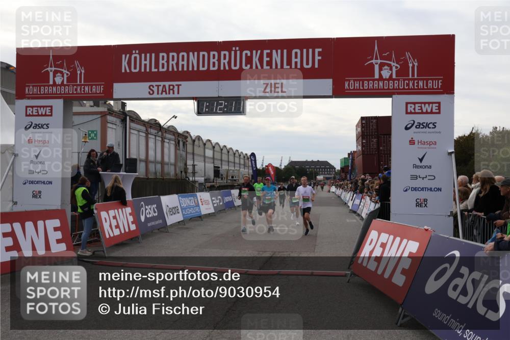 03.10.2025 - Köhlbrandbrückenlauf Julia Fischer http://msf.ph/oto/9030954 03.10.2025 16:12:11 Ziel 7122, 7404, 7463, 7468, 7615, 7757, 7825, 8088, 8110, 8259, 8569, 8939, 8951, 9159, 9399 meine-sportfotos.de