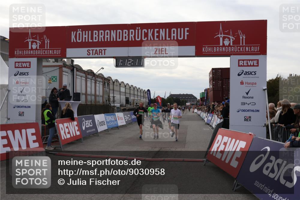 03.10.2025 - Köhlbrandbrückenlauf Julia Fischer http://msf.ph/oto/9030958 03.10.2025 16:12:12 Ziel 7404, 7463, 7468, 7615, 7762, 7825, 8088, 8259, 8569, 8939, 8951, 9159, 9399 meine-sportfotos.de