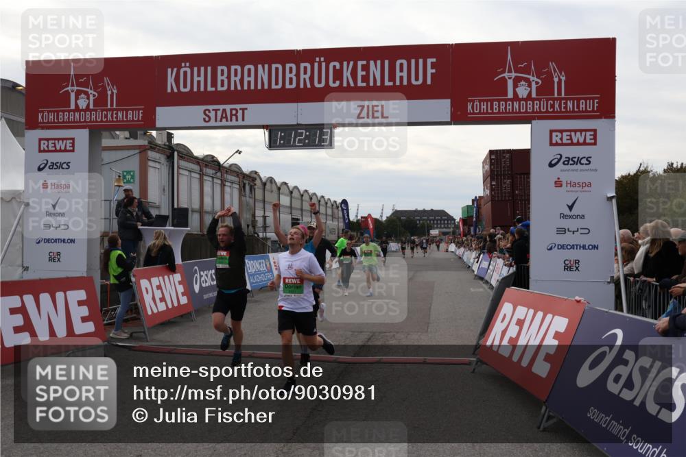 03.10.2025 - Köhlbrandbrückenlauf Julia Fischer http://msf.ph/oto/9030981 03.10.2025 16:12:13 Ziel 7404, 7463, 7468, 7615, 7762, 7825, 8088, 8259, 8569, 8939, 8951, 9159, 9399 meine-sportfotos.de