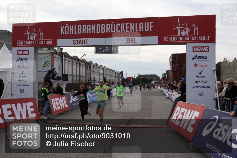 03.10.2025 - Köhlbrandbrückenlauf Julia Fischer http://msf.ph/oto/9031010 03.10.2025 16:12:16 Ziel 7404, 7463, 7468, 7615, 7762, 7825, 8088, 8501, 8939, 8951, 9159, 9399 meine-sportfotos.de