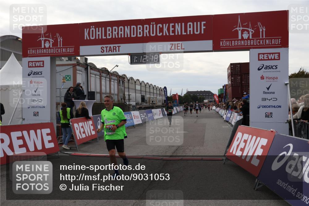 03.10.2025 - Köhlbrandbrückenlauf Julia Fischer http://msf.ph/oto/9031053 03.10.2025 16:12:19 Ziel 7404, 7468, 7615, 7762, 7825, 8088, 8501, 8939, 8951, 9359 meine-sportfotos.de
