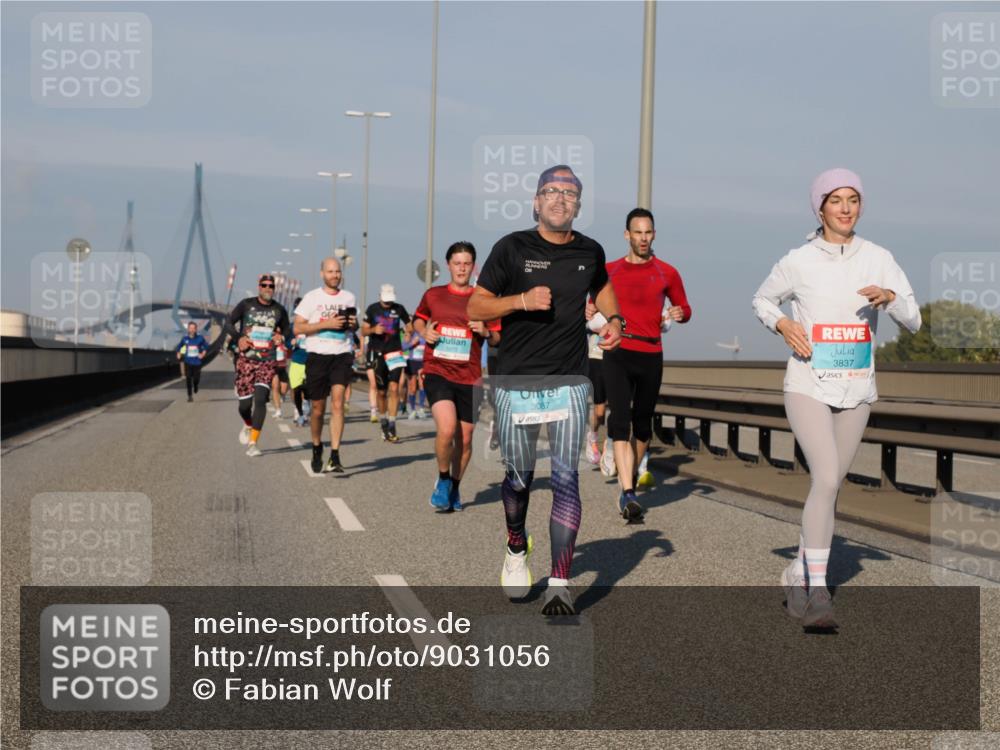 03.10.2025 - Köhlbrandbrückenlauf Fabian Wolf http://msf.ph/oto/9031056 03.10.2025 09:45:23 Position 3 3087, 3837 meine-sportfotos.de