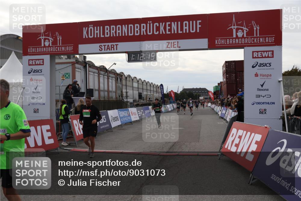 03.10.2025 - Köhlbrandbrückenlauf Julia Fischer http://msf.ph/oto/9031073 03.10.2025 16:12:20 Ziel 7404, 7468, 7615, 7762, 7825, 8088, 8501, 8939, 8951, 9359 meine-sportfotos.de
