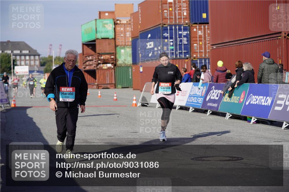 03.10.2025 - Köhlbrandbrückenlauf Michael Burmester http://msf.ph/oto/9031086 03.10.2025 10:36:41 Ziel 2473, 2535, 3096 meine-sportfotos.de