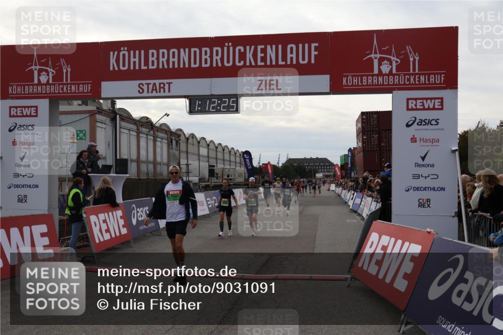 03.10.2025 - Köhlbrandbrückenlauf Julia Fischer http://msf.ph/oto/9031091 03.10.2025 16:12:26 Ziel 7615, 7654, 7688, 7762, 8501, 8901, 9060, 9061, 9359, 9454, 9677 meine-sportfotos.de