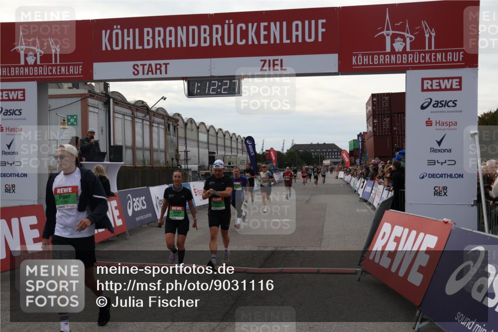03.10.2025 - Köhlbrandbrückenlauf Julia Fischer http://msf.ph/oto/9031116 03.10.2025 16:12:28 Ziel 7654, 7688, 7762, 8501, 8901, 9060, 9061, 9359, 9454, 9677 meine-sportfotos.de