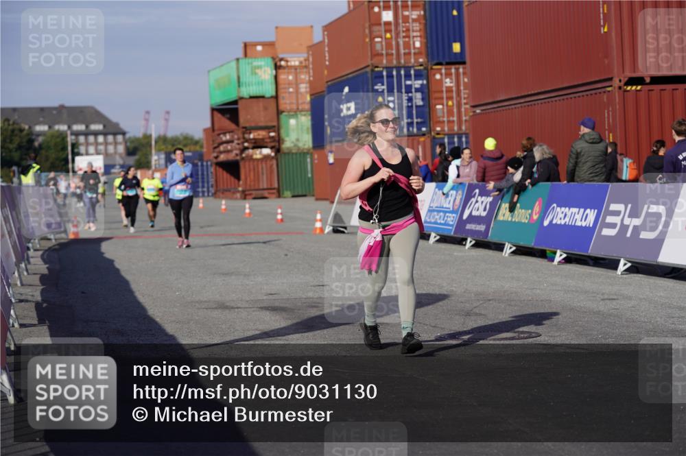 03.10.2025 - Köhlbrandbrückenlauf Michael Burmester http://msf.ph/oto/9031130 03.10.2025 10:36:46 Ziel 2473, 2535, 2781 meine-sportfotos.de