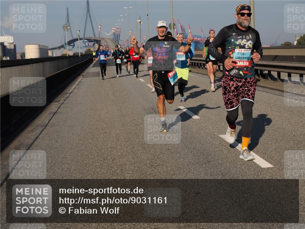 03.10.2025 - Köhlbrandbrückenlauf Fabian Wolf http://msf.ph/oto/9031161 03.10.2025 09:45:28 Position 3 10, 1063 meine-sportfotos.de