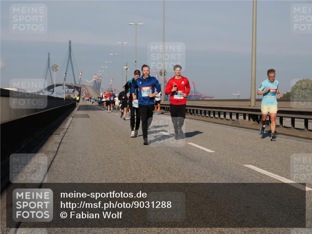 03.10.2025 - Köhlbrandbrückenlauf Fabian Wolf http://msf.ph/oto/9031288 03.10.2025 09:45:33 Position 3 1175, 1118 meine-sportfotos.de
