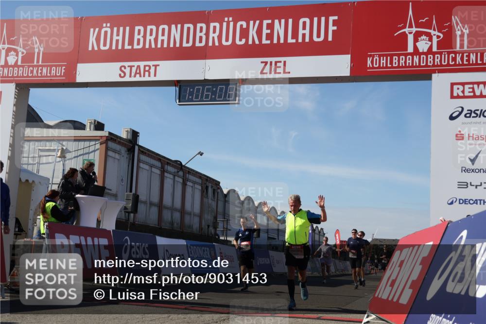 03.10.2025 - Köhlbrandbrückenlauf Luisa Fischer http://msf.ph/oto/9031453 03.10.2025 13:06:07 Ziel 4302, 4327, 4328, 4504, 4635, 4738, 4761, 4954, 5096, 6158, 6222, 6224, 6305, 6323, 6356, 6510 meine-sportfotos.de