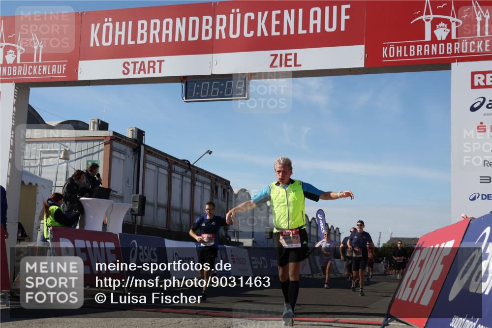 03.10.2025 - Köhlbrandbrückenlauf Luisa Fischer http://msf.ph/oto/9031463 03.10.2025 13:06:08 Ziel 4302, 4504, 4635, 4738, 4954, 5096, 6158, 6222, 6224, 6305, 6323, 6356, 6510 meine-sportfotos.de
