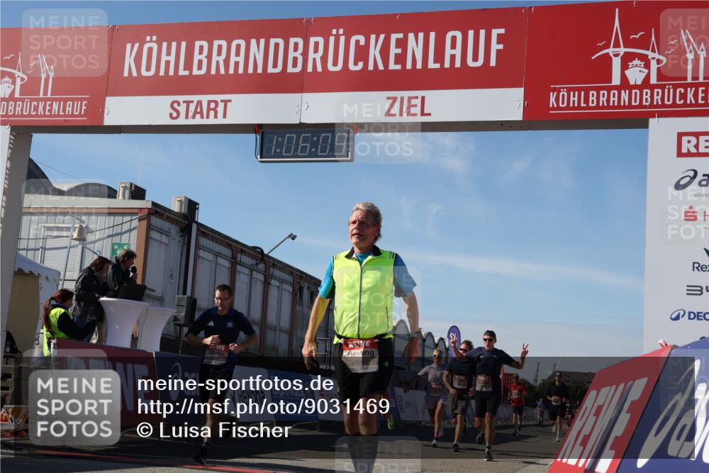 03.10.2025 - Köhlbrandbrückenlauf Luisa Fischer http://msf.ph/oto/9031469 03.10.2025 13:06:08 Ziel 4302, 4504, 4635, 4738, 4954, 5096, 6158, 6222, 6224, 6305, 6323, 6356, 6510 meine-sportfotos.de