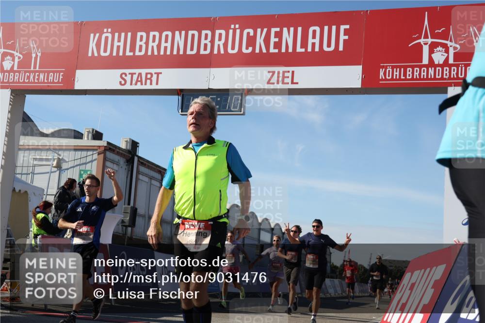 03.10.2025 - Köhlbrandbrückenlauf Luisa Fischer http://msf.ph/oto/9031476 03.10.2025 13:06:09 Ziel 4302, 4504, 4635, 4738, 4954, 5096, 6158, 6222, 6224, 6323, 6356, 6510, 6850 meine-sportfotos.de