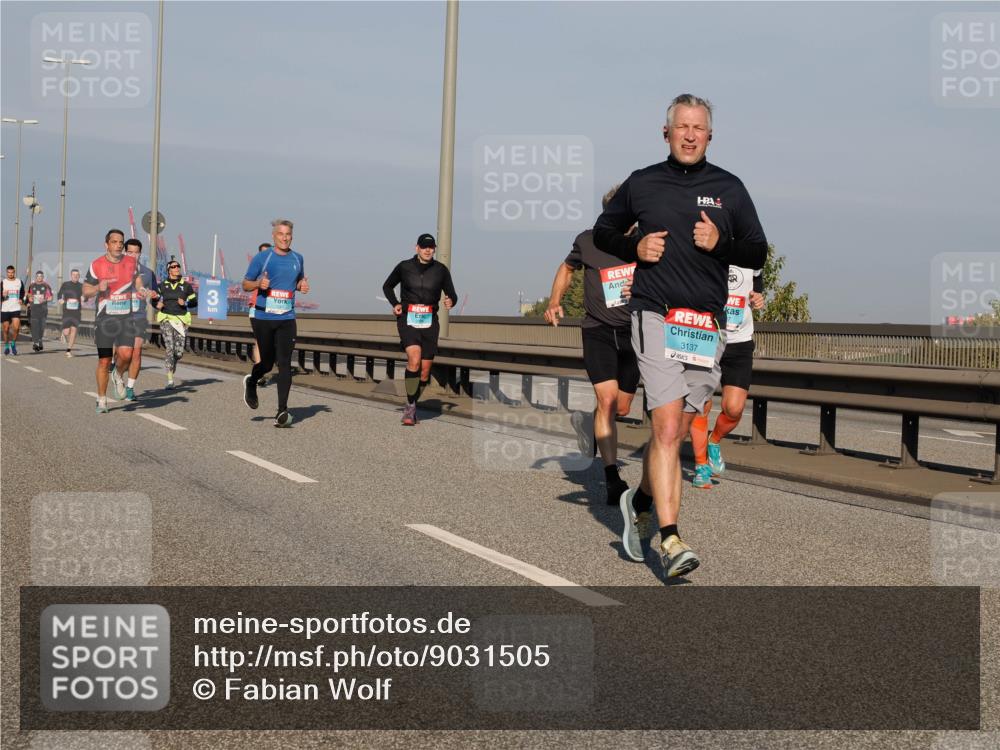 03.10.2025 - Köhlbrandbrückenlauf Fabian Wolf http://msf.ph/oto/9031505 03.10.2025 09:45:43 Position 3 3, 3137 meine-sportfotos.de
