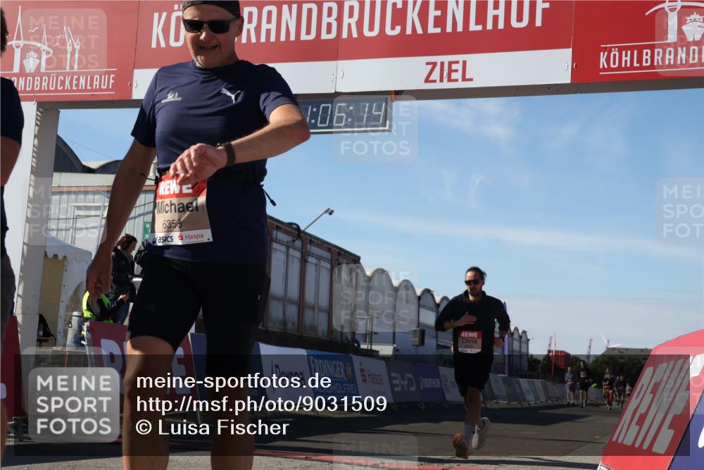 03.10.2025 - Köhlbrandbrückenlauf Luisa Fischer http://msf.ph/oto/9031509 03.10.2025 13:06:12 Ziel 4504, 4635, 4738, 6222, 6224, 6323, 6356, 6510, 6850 meine-sportfotos.de
