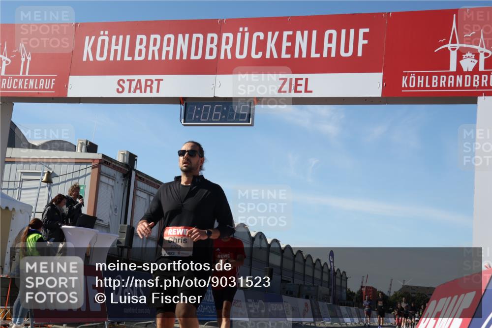 03.10.2025 - Köhlbrandbrückenlauf Luisa Fischer http://msf.ph/oto/9031523 03.10.2025 13:06:14 Ziel 4504, 4635, 4738, 6222, 6224, 6323, 6356, 6850 meine-sportfotos.de