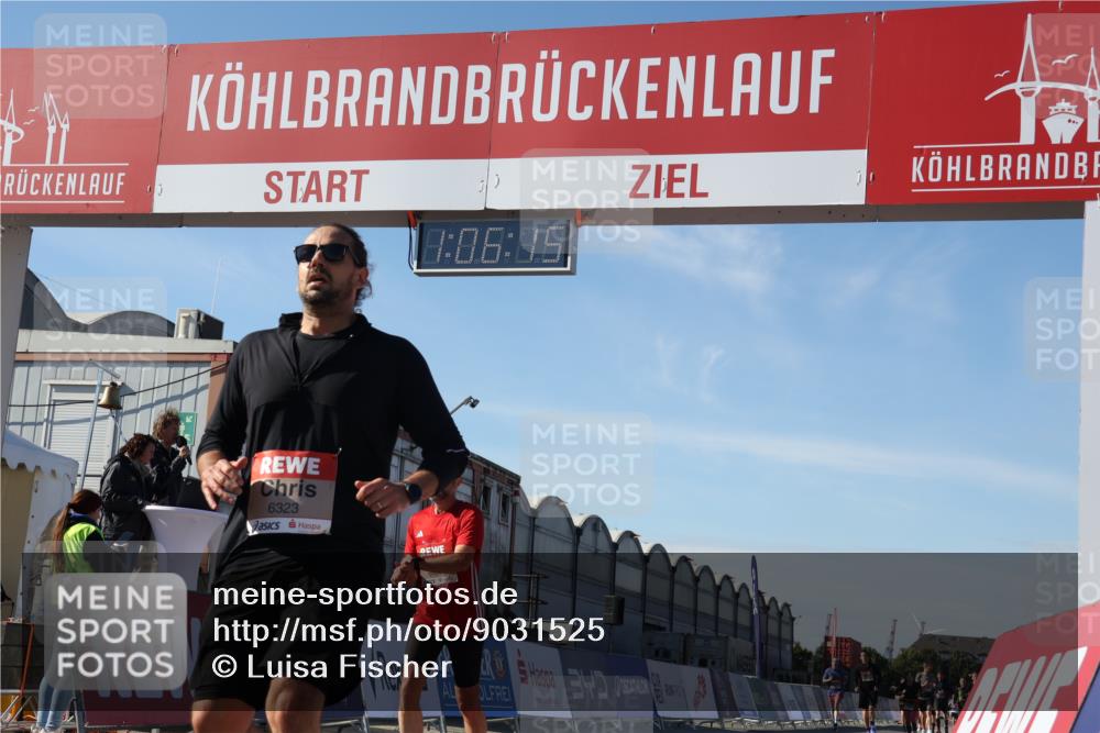03.10.2025 - Köhlbrandbrückenlauf Luisa Fischer http://msf.ph/oto/9031525 03.10.2025 13:06:14 Ziel 4504, 4635, 4738, 6222, 6224, 6323, 6356, 6850 meine-sportfotos.de