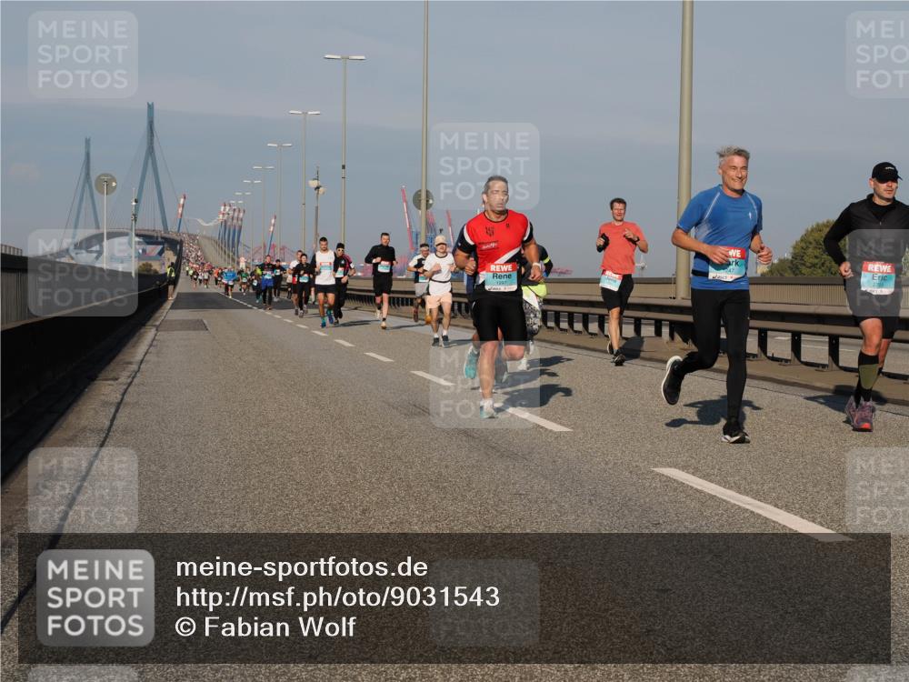 03.10.2025 - Köhlbrandbrückenlauf Fabian Wolf http://msf.ph/oto/9031543 03.10.2025 09:45:46 Position 3 1297 meine-sportfotos.de
