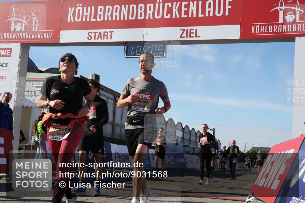 03.10.2025 - Köhlbrandbrückenlauf Luisa Fischer http://msf.ph/oto/9031568 03.10.2025 13:06:24 Ziel 4124, 4396, 4550, 4658, 4659, 5563, 5641, 5970, 6193, 6850 meine-sportfotos.de