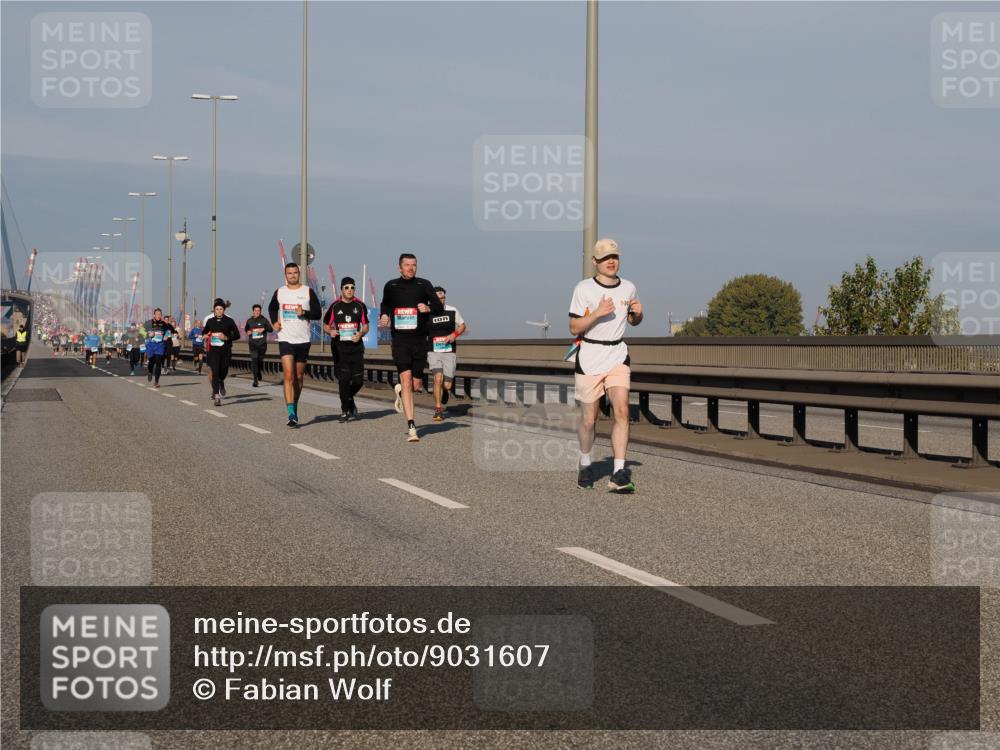03.10.2025 - Köhlbrandbrückenlauf Fabian Wolf http://msf.ph/oto/9031607 03.10.2025 09:45:51 Position 3  meine-sportfotos.de