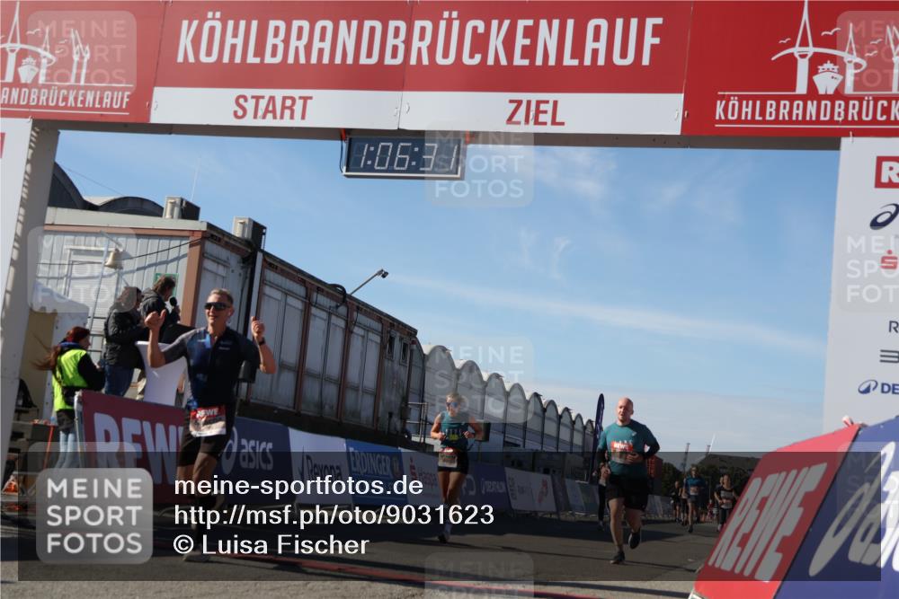 03.10.2025 - Köhlbrandbrückenlauf Luisa Fischer http://msf.ph/oto/9031623 03.10.2025 13:06:30 Ziel 4015, 4122, 4124, 4151, 4396, 4550, 4658, 4659, 5563, 5641, 5970, 6193 meine-sportfotos.de