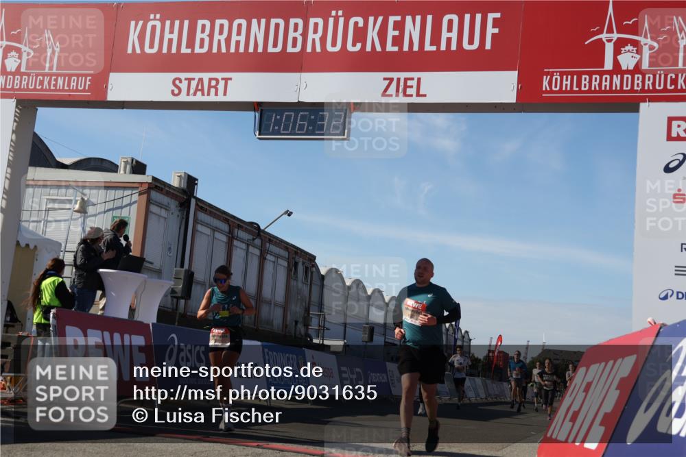 03.10.2025 - Köhlbrandbrückenlauf Luisa Fischer http://msf.ph/oto/9031635 03.10.2025 13:06:31 Ziel 4015, 4026, 4122, 4124, 4151, 4312, 4396, 4550, 4658, 4659, 5563, 5641, 5970, 6193, 6256 meine-sportfotos.de
