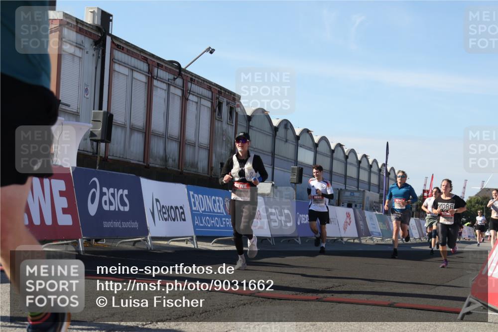 03.10.2025 - Köhlbrandbrückenlauf Luisa Fischer http://msf.ph/oto/9031662 03.10.2025 13:06:33 Ziel 4015, 4026, 4122, 4124, 4151, 4312, 4396, 4405, 4550, 4658, 4659, 5563, 5641, 5970, 6193, 6256 meine-sportfotos.de