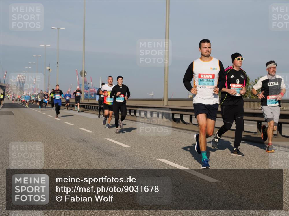 03.10.2025 - Köhlbrandbrückenlauf Fabian Wolf http://msf.ph/oto/9031678 03.10.2025 09:45:56 Position 3 3343 meine-sportfotos.de