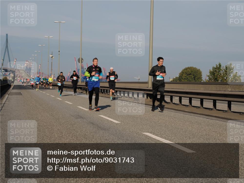 03.10.2025 - Köhlbrandbrückenlauf Fabian Wolf http://msf.ph/oto/9031743 03.10.2025 09:46:01 Position 3  meine-sportfotos.de