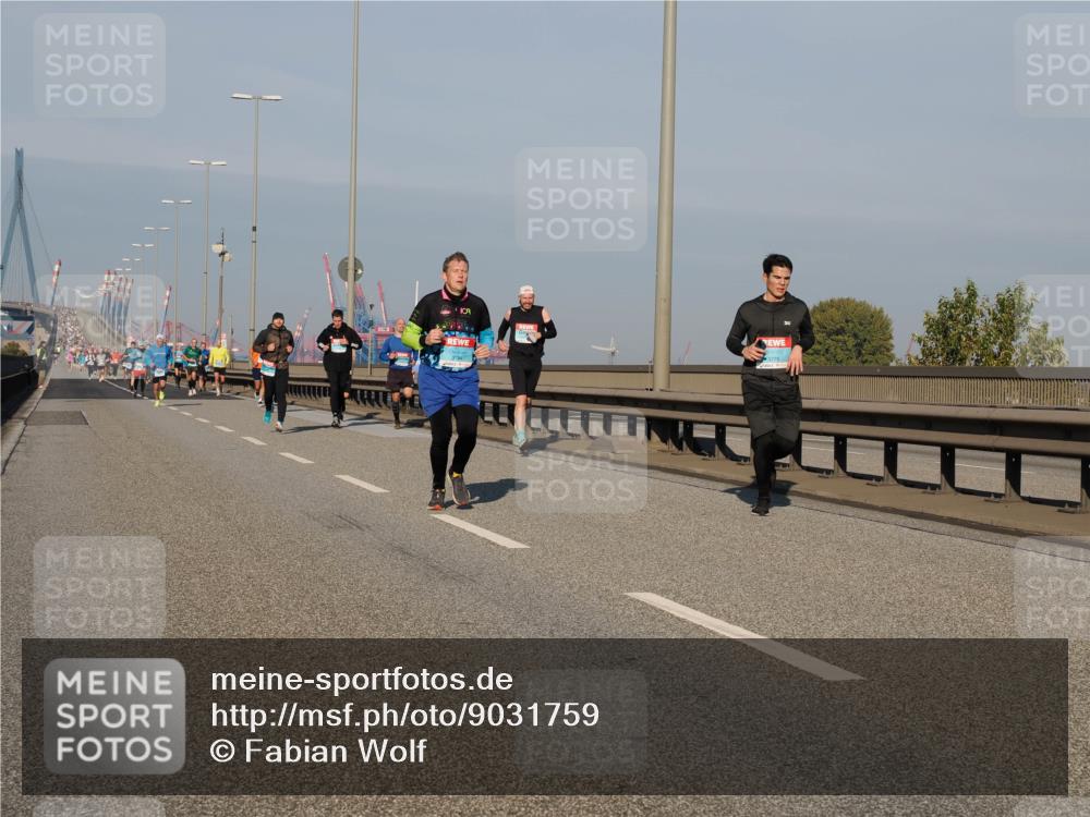 03.10.2025 - Köhlbrandbrückenlauf Fabian Wolf http://msf.ph/oto/9031759 03.10.2025 09:46:01 Position 3  meine-sportfotos.de